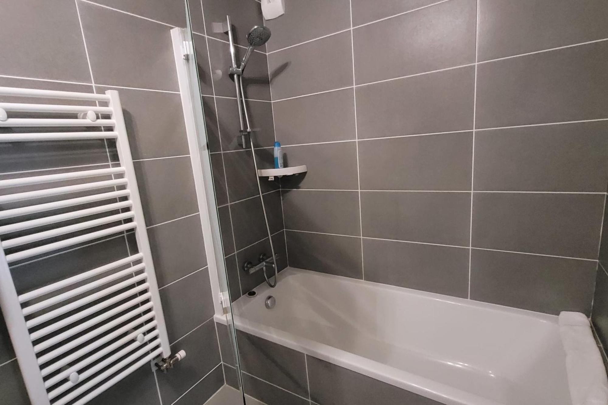 Le Tableau Du Lac 507 - 2 Bedrooms Apartment With Lake View Terrace آنسي المظهر الخارجي الصورة
